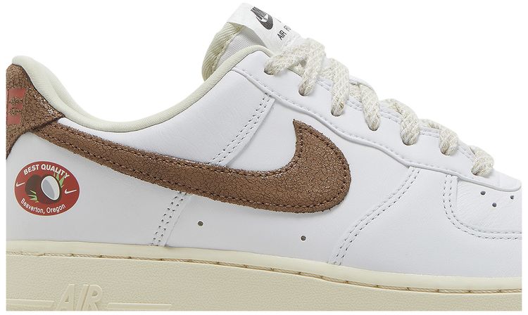 Nike Wmns Air Force 1 07 LX Coconut