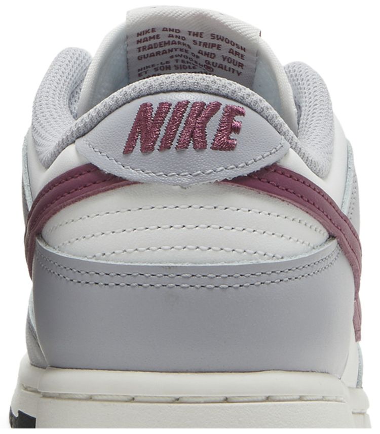Nike Wmns Dunk Low Pale Ivory Redwood