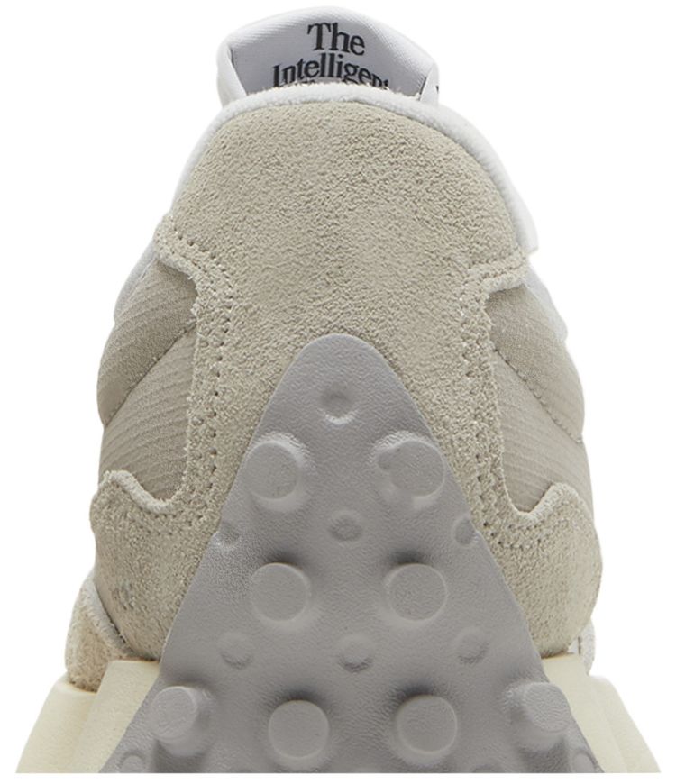 New Balance Wmns 327 Timberwolf Aluminum