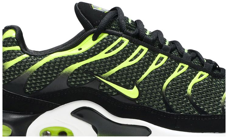 Nike Air Max Plus Black Volt