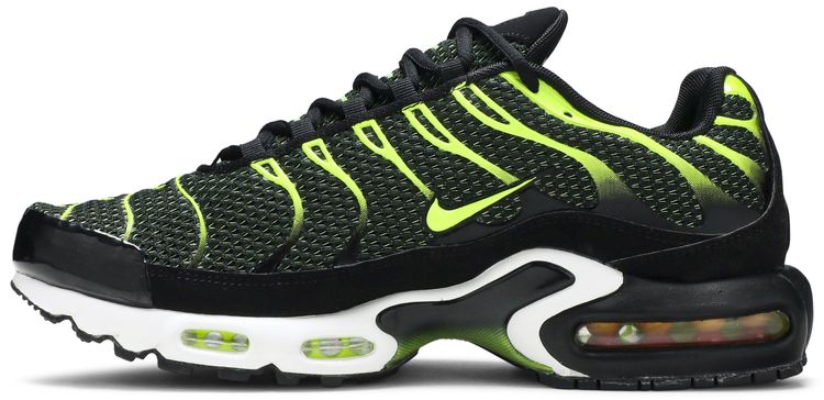 Nike Air Max Plus Black Volt