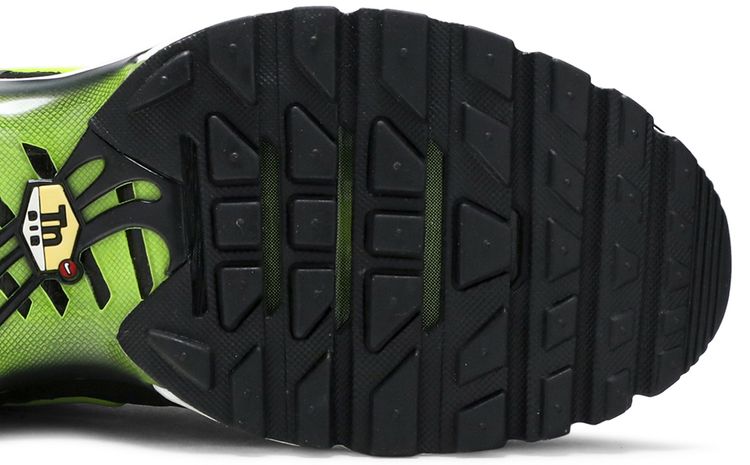 Nike Air Max Plus Black Volt