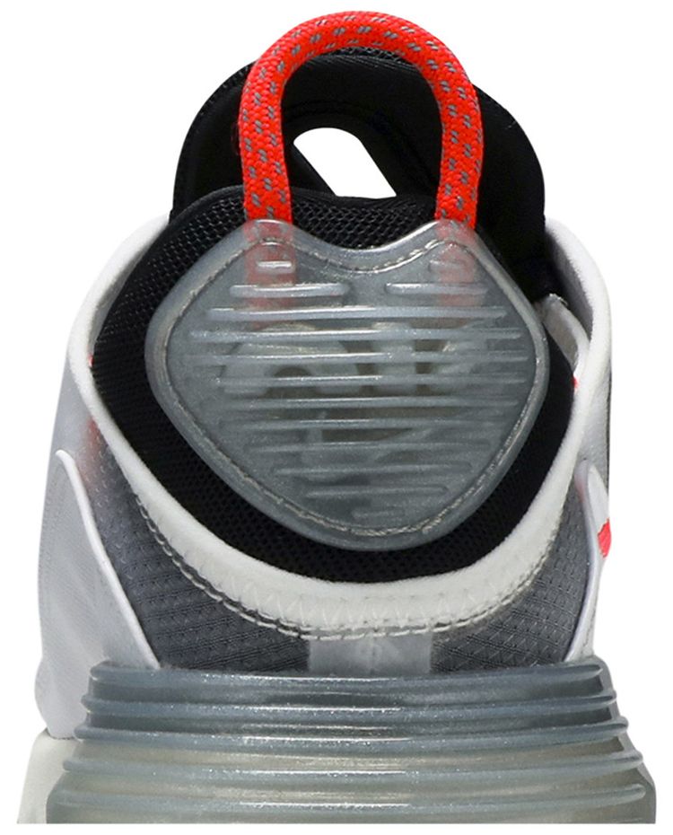 Nike Wmns Air Max 2090 Pure Platinum