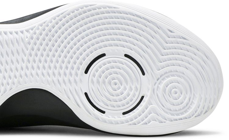 Nike Air Versitile 3 White Black