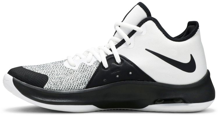 Nike Air Versitile 3 White Black