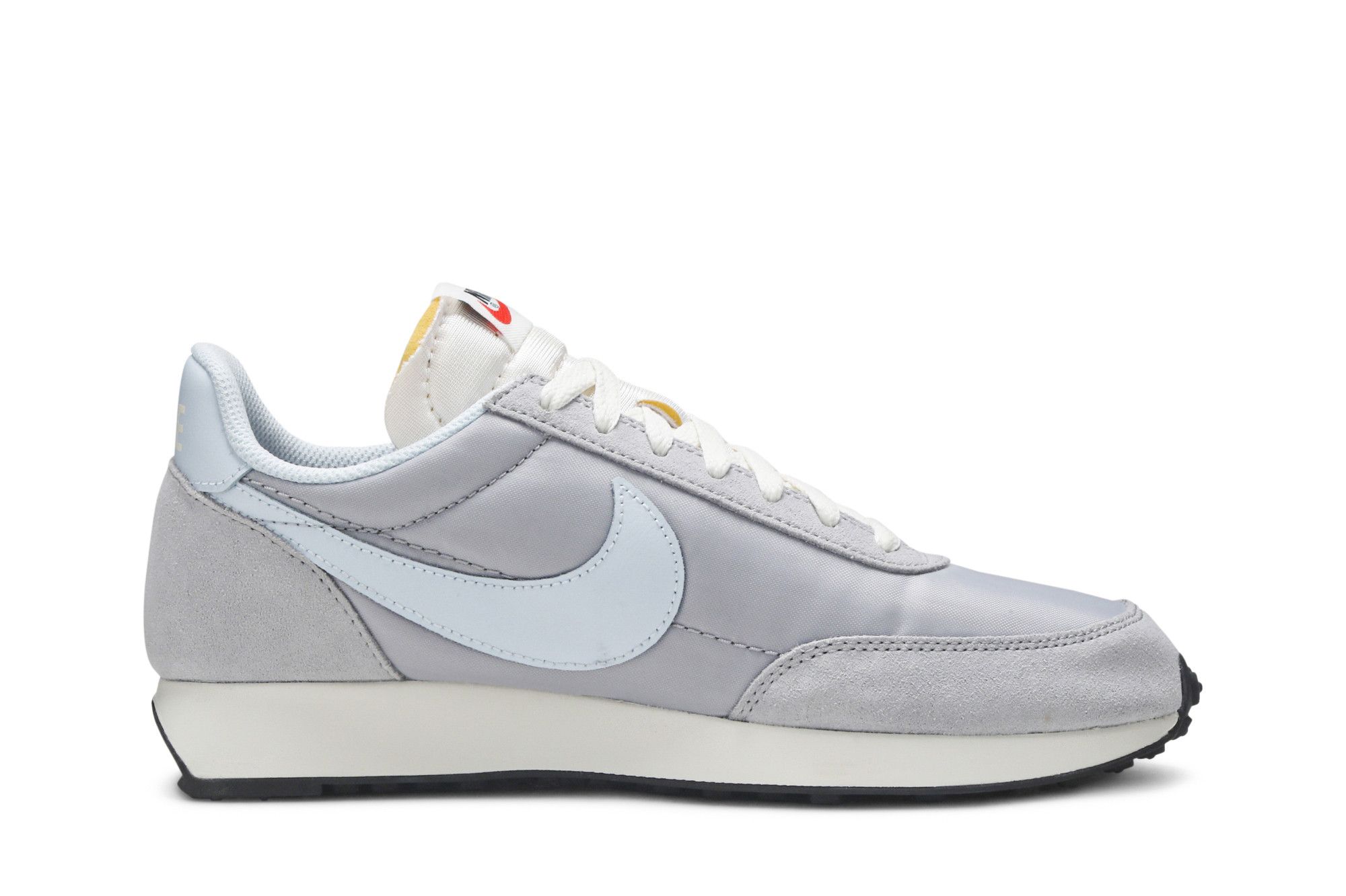 Nike tailwind sale cheap