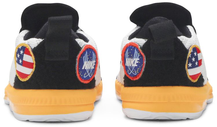 Nike LeBron 16 TD Space Travel