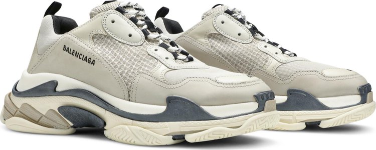 Balenciaga Triple S Sneaker Vanille