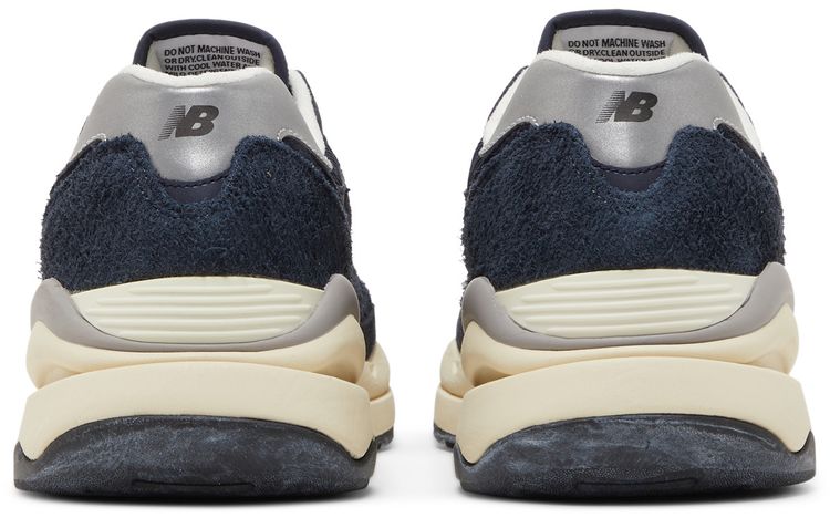New Balance 5740 Eclipse Sea Salt