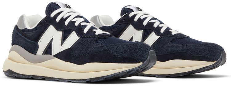 New Balance 5740 Eclipse Sea Salt