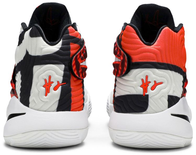 Nike Kyrie 2 Crossover