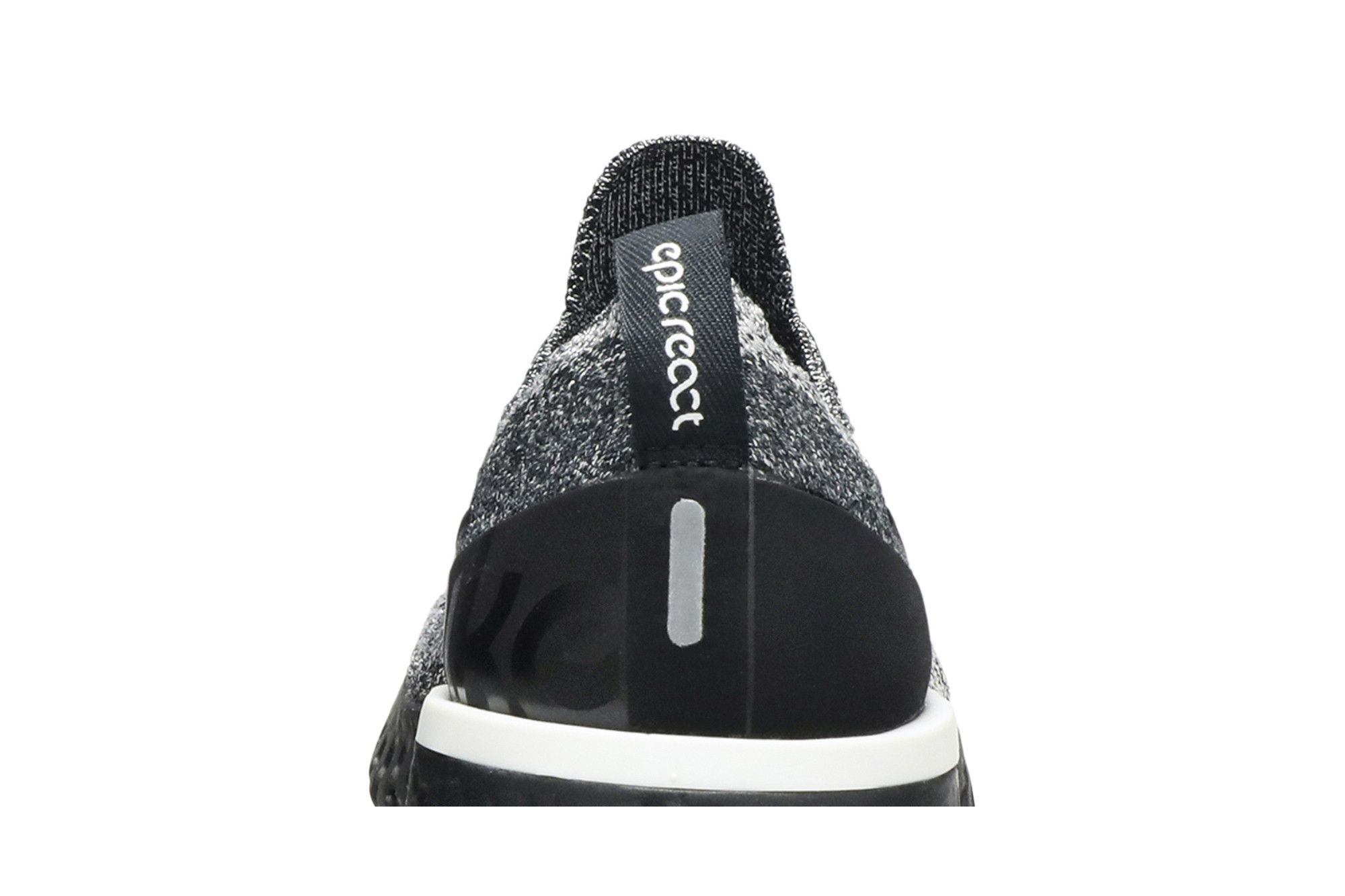 Achetez des Wmns Epic React Flyknit Oreo AQ0070 011 GOAT FR