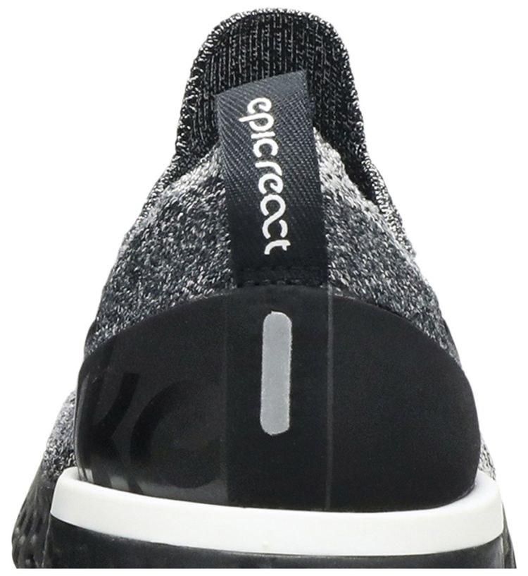 Nike Wmns Epic React Flyknit Oreo