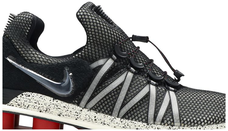 Nike Shox Gravity Black Sail