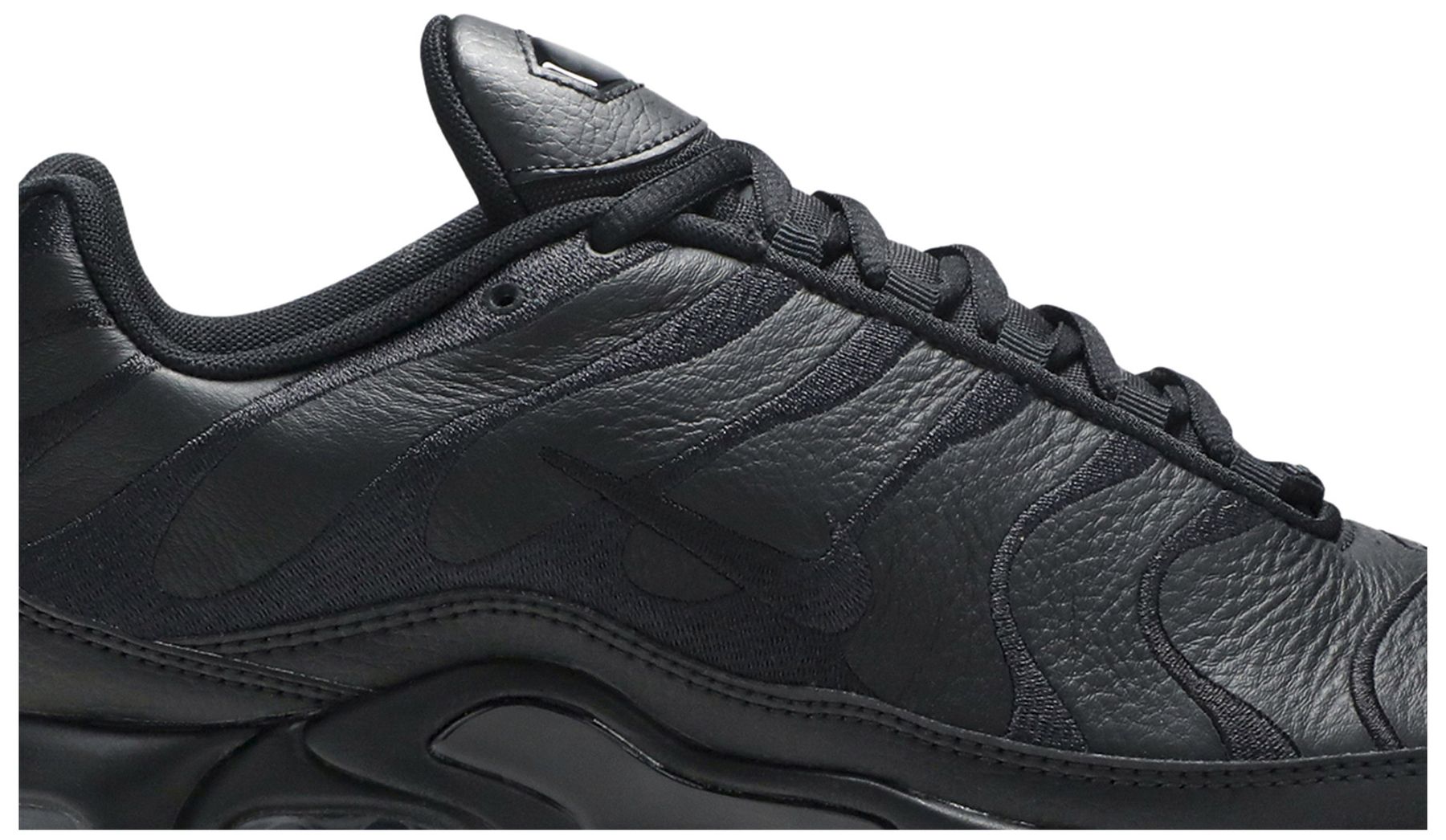 nike tn air max plus decon triple black