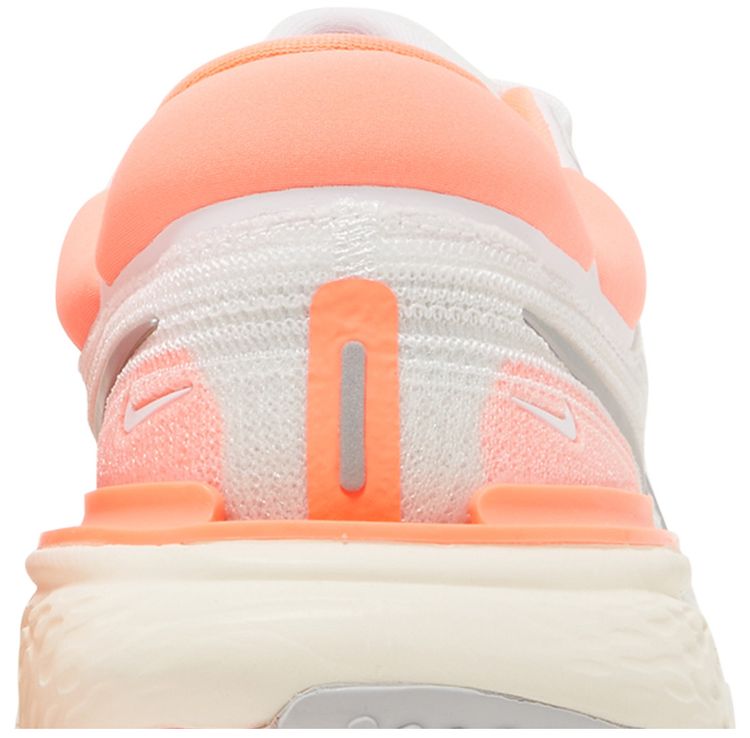 Nike Wmns ZoomX Invincible Run Flyknit White Bright Mango