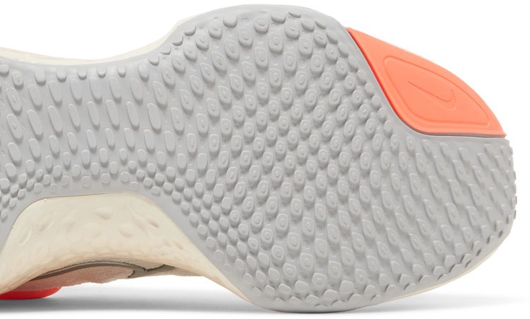 Nike Wmns ZoomX Invincible Run Flyknit White Bright Mango