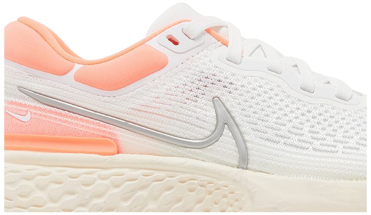 Nike Wmns ZoomX Invincible Run Flyknit White Bright Mango