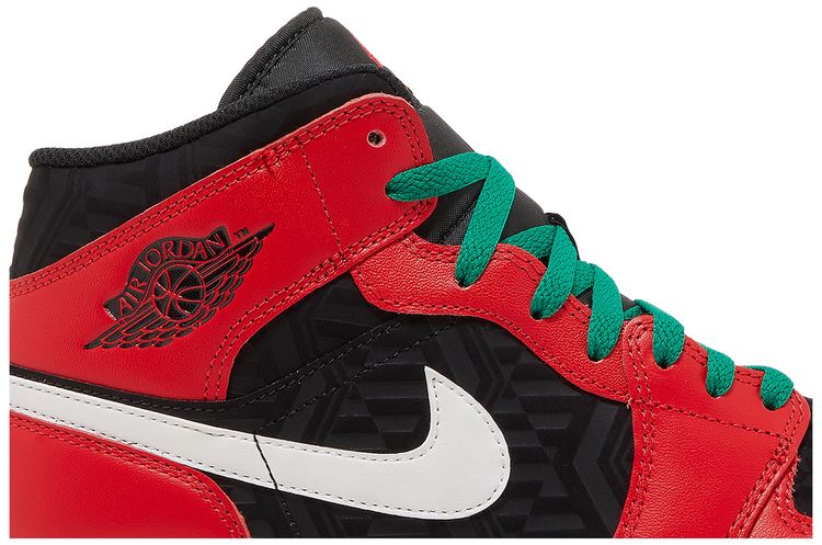 Air Jordan 1 Mid SE Christmas