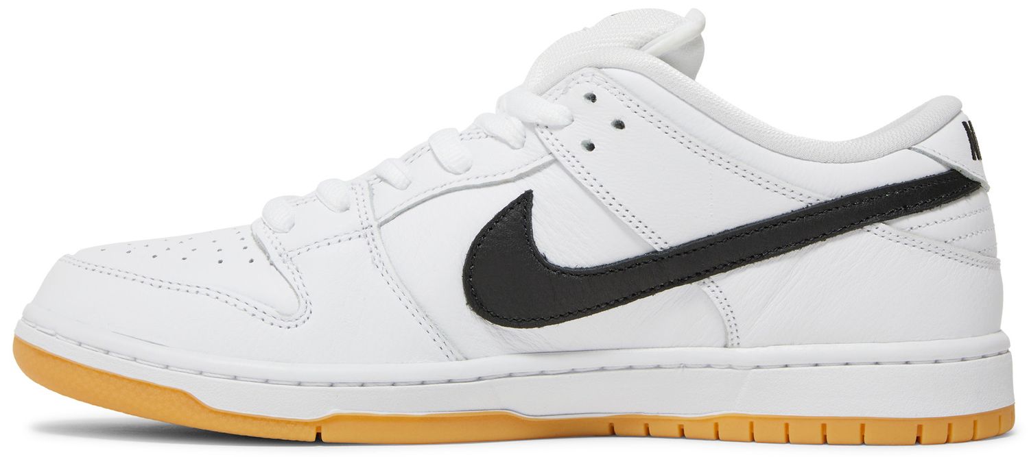 sb dunk low black white gum