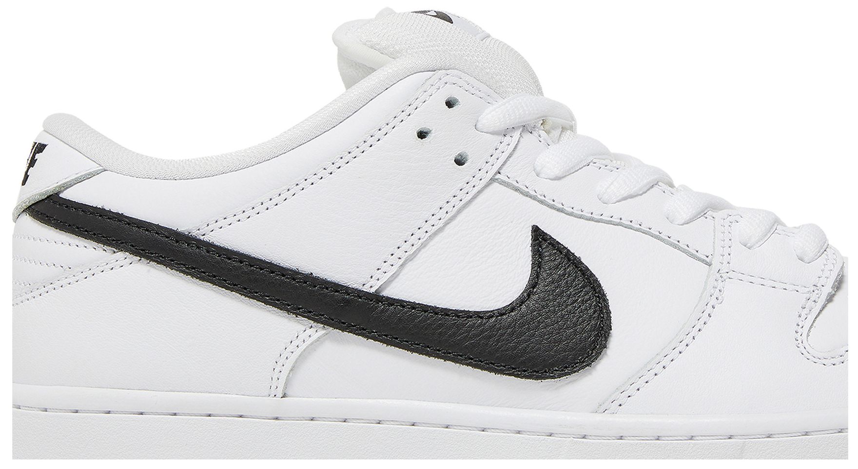dunk low black gum