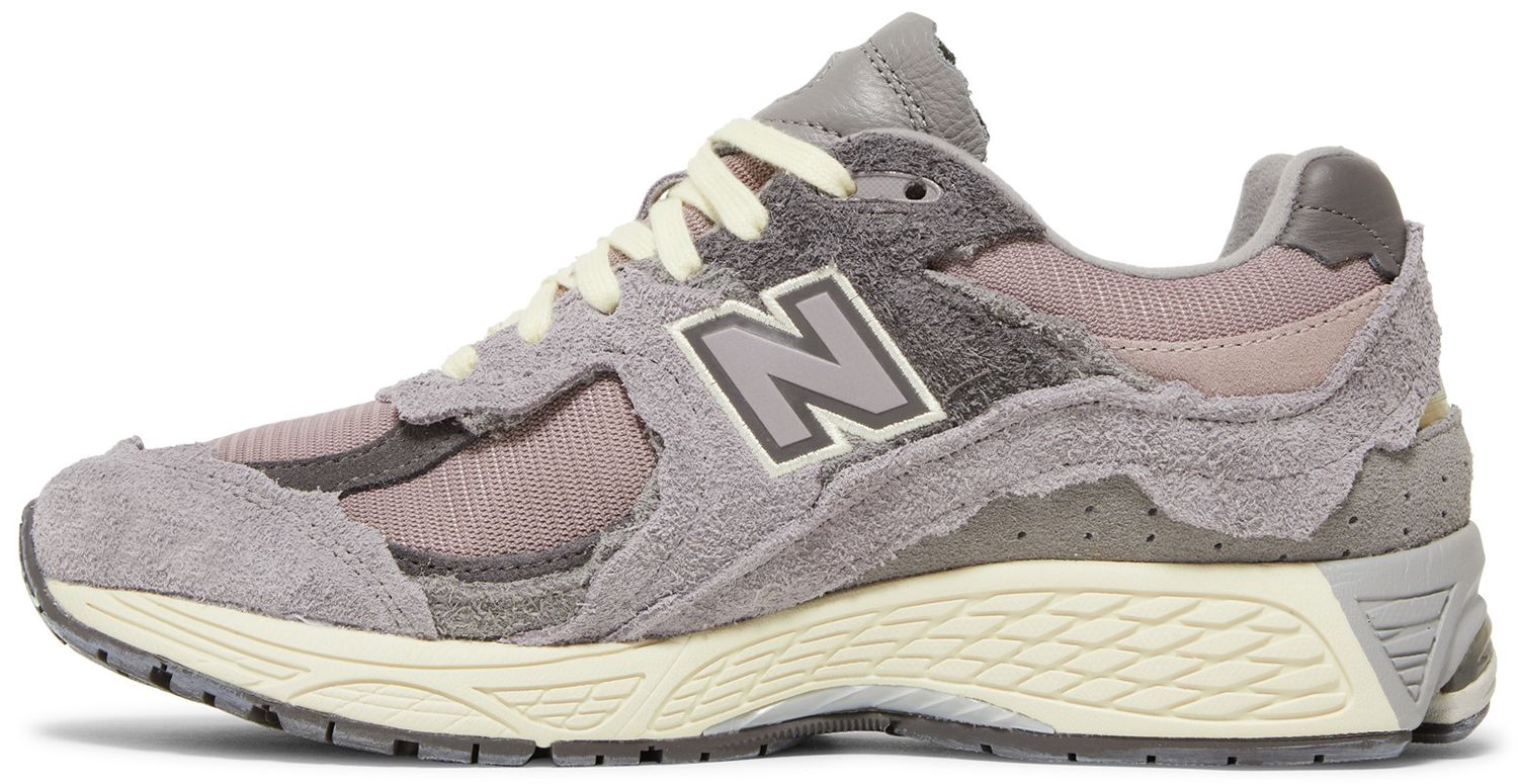 black new balance velcro