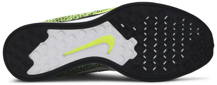 Nike Flyknit Racer Volt Sequoia