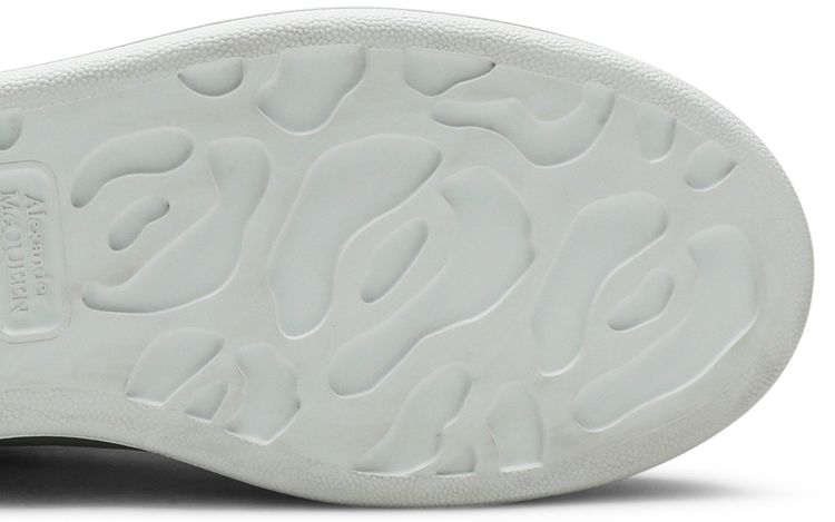 Alexander McQueen Wmns Oversized Sneaker Iridescent