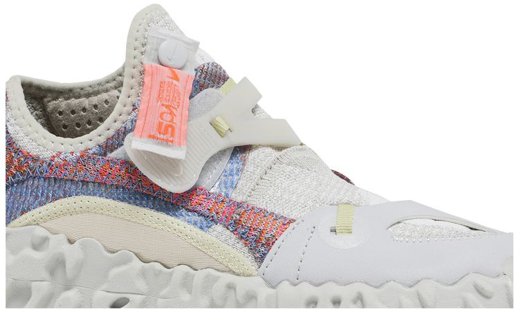 ISPA OverReact Flyknit Light Bone