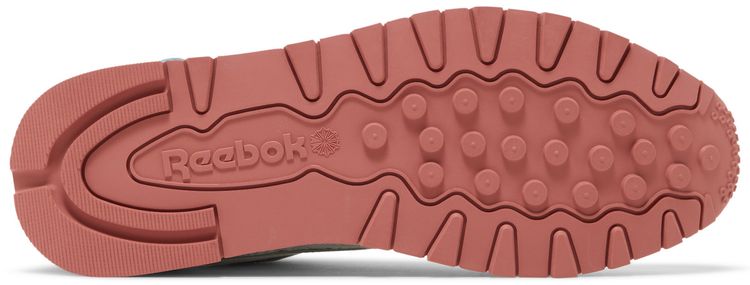 Street Fighter x Reebok Classic Leather Chun Li