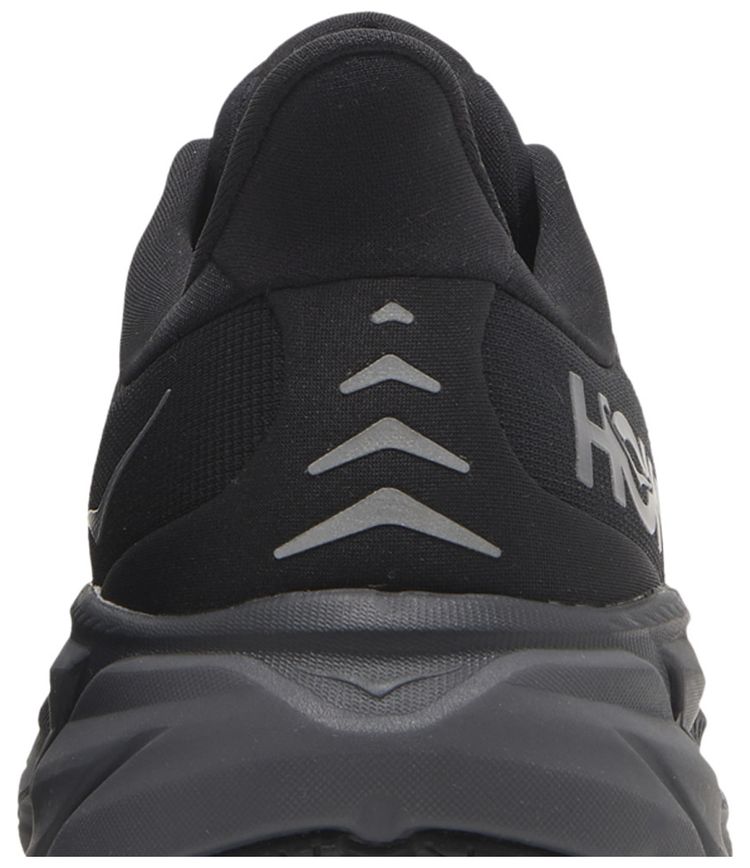 Wmns Clifton 8 Black