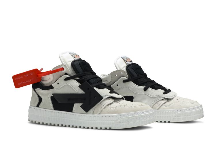 Buy Off-White Off-Court 