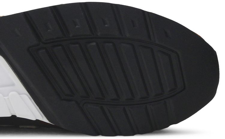 New Balance 997 Elevated Basics