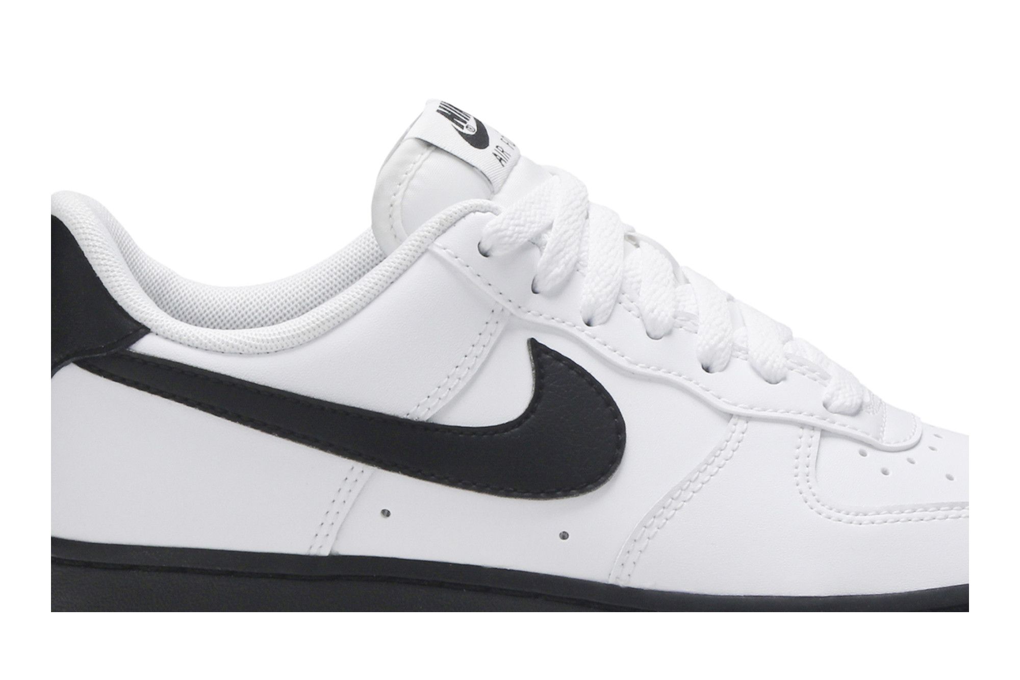 Nike air force black with white sole store