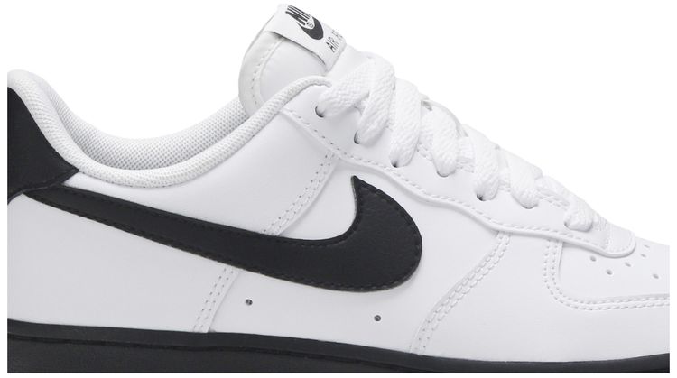 Nike Air Force 1 Low White Black Sole