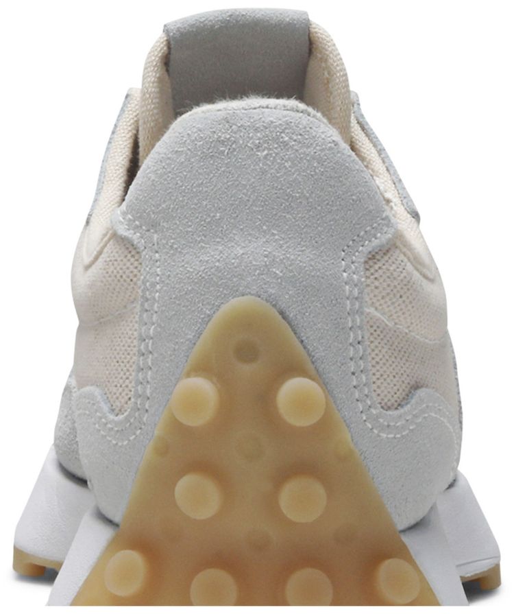 New Balance Wmns 327 Light Blue Beige