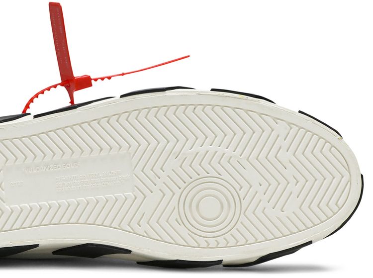 Off White Vulc Sneaker Mid White Black