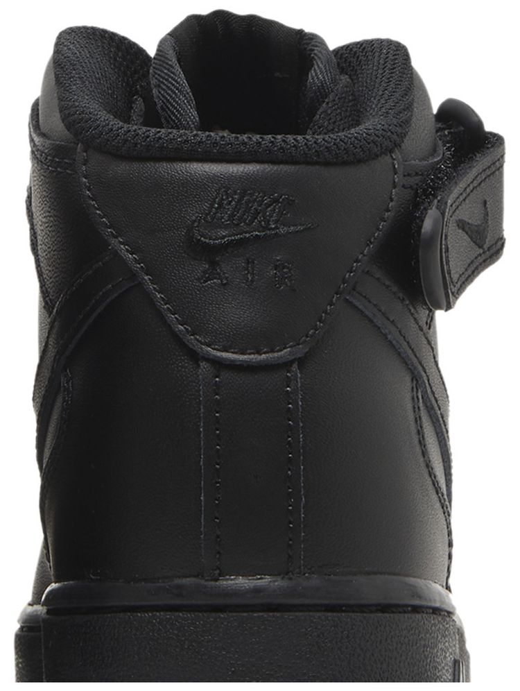Nike Wmns Air Force 1 07 Mid Triple Black