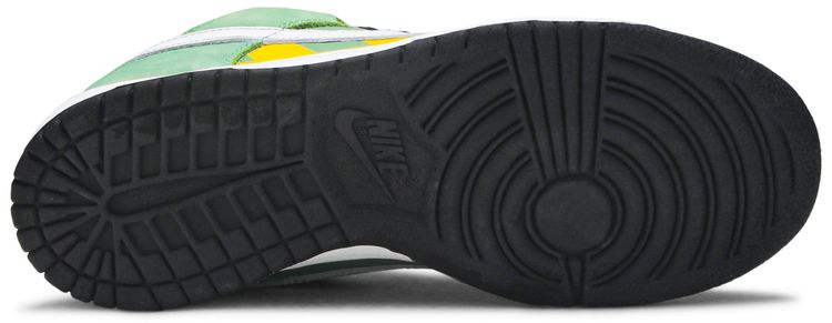 Nike Dunk Low Pro SB Taxi Series  Tokyo