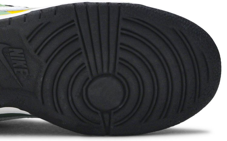 Nike Dunk Low Pro SB Taxi Series  Tokyo