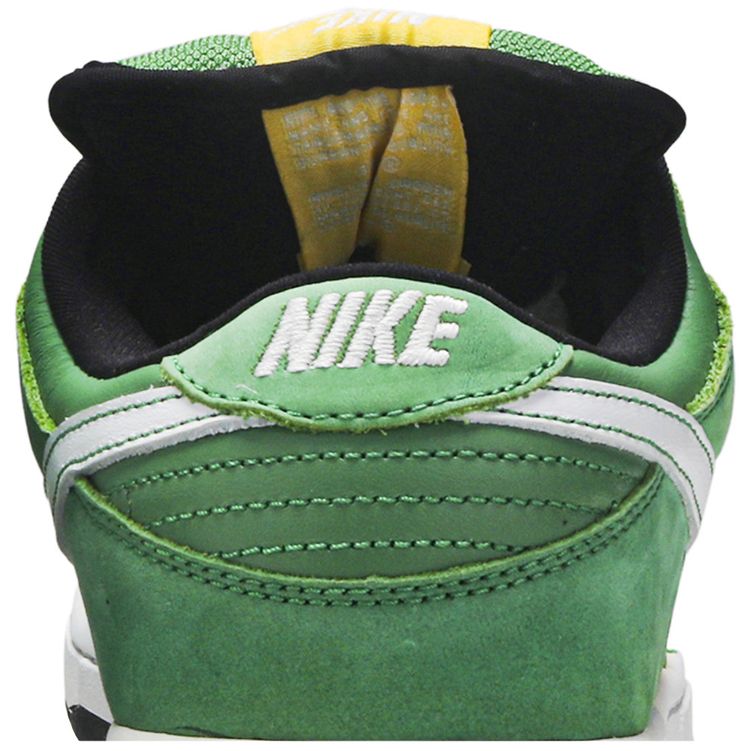 Nike Dunk Low Pro SB Taxi Series  Tokyo