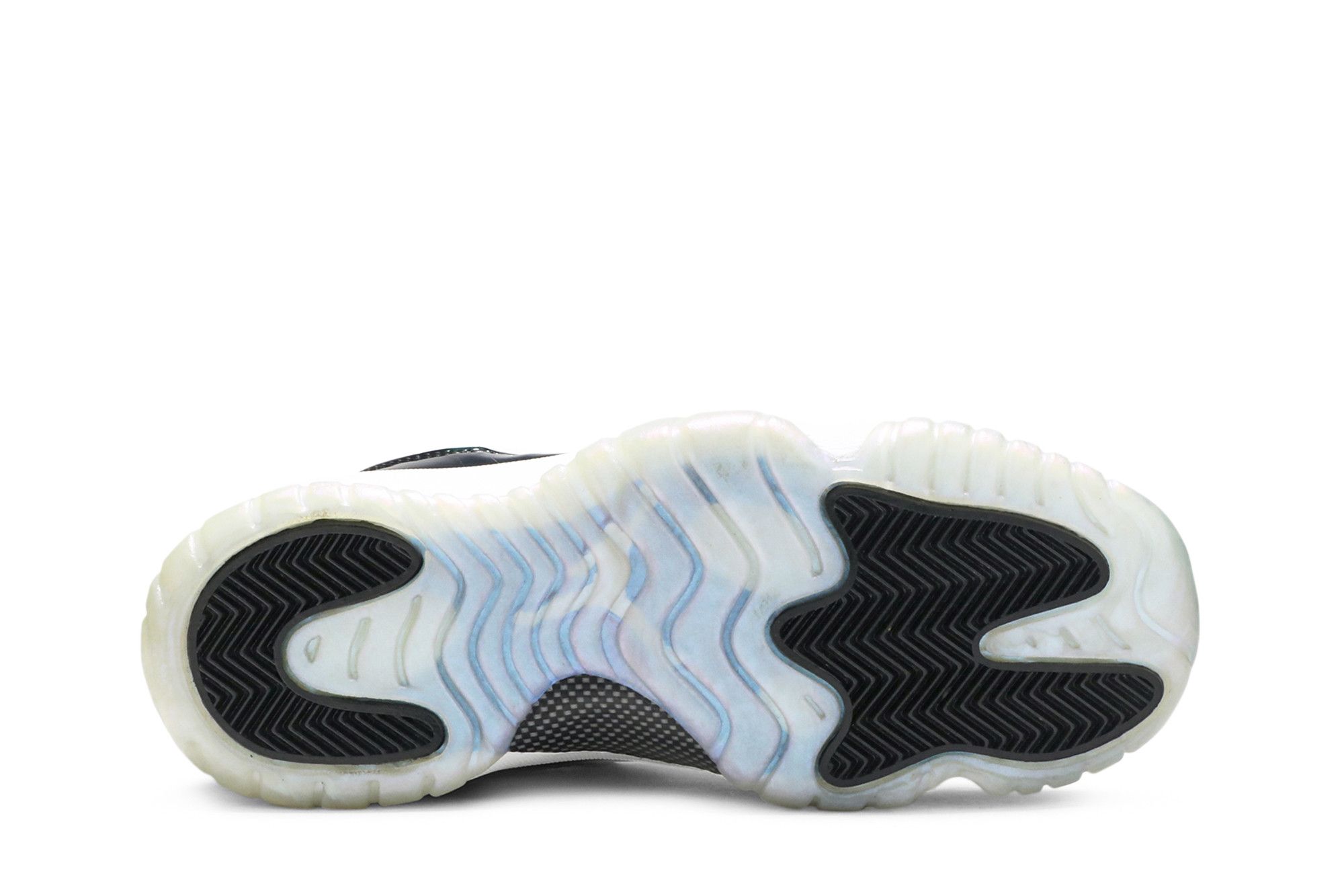 Air jordan 11 retro emerald top