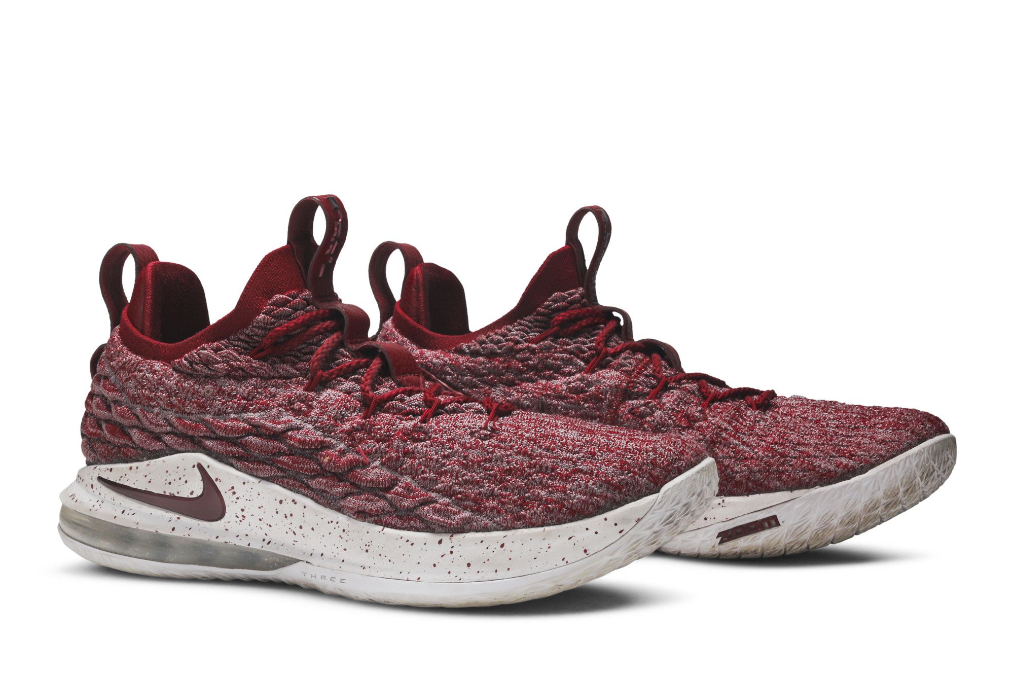 Buy LeBron 15 Low Team Red AO1755 200 GOAT