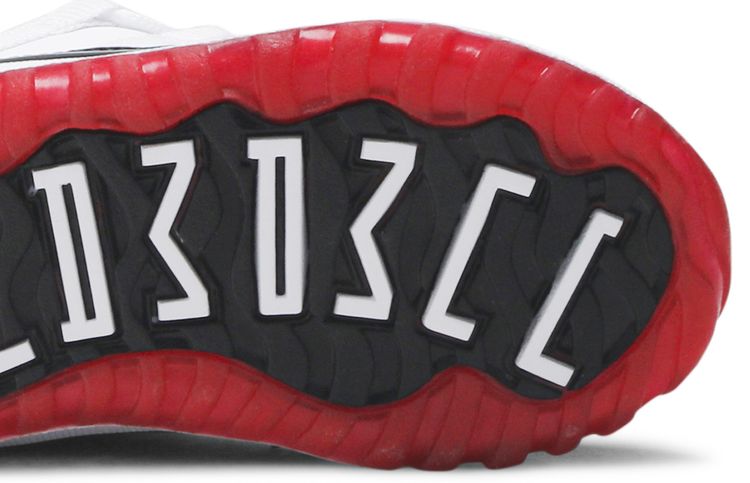 Air Jordan 11 Retro Low TD Concord Bred