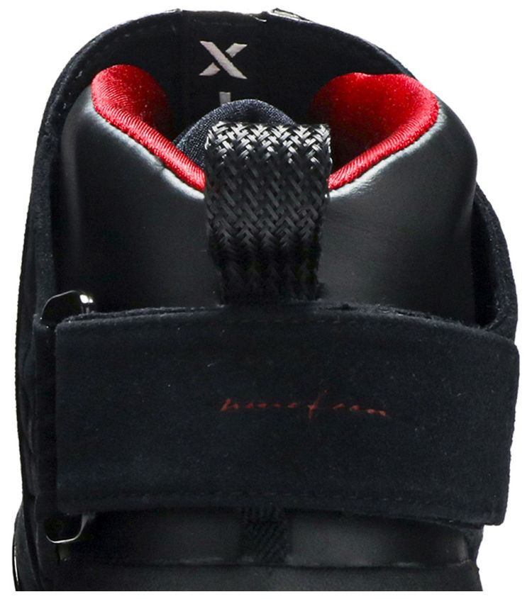 Air Jordan 19 OG Bred