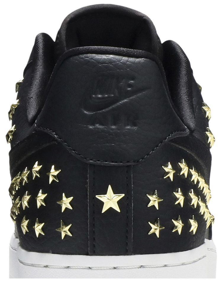 Nike Wmns Air Force 1 Low Star Studded