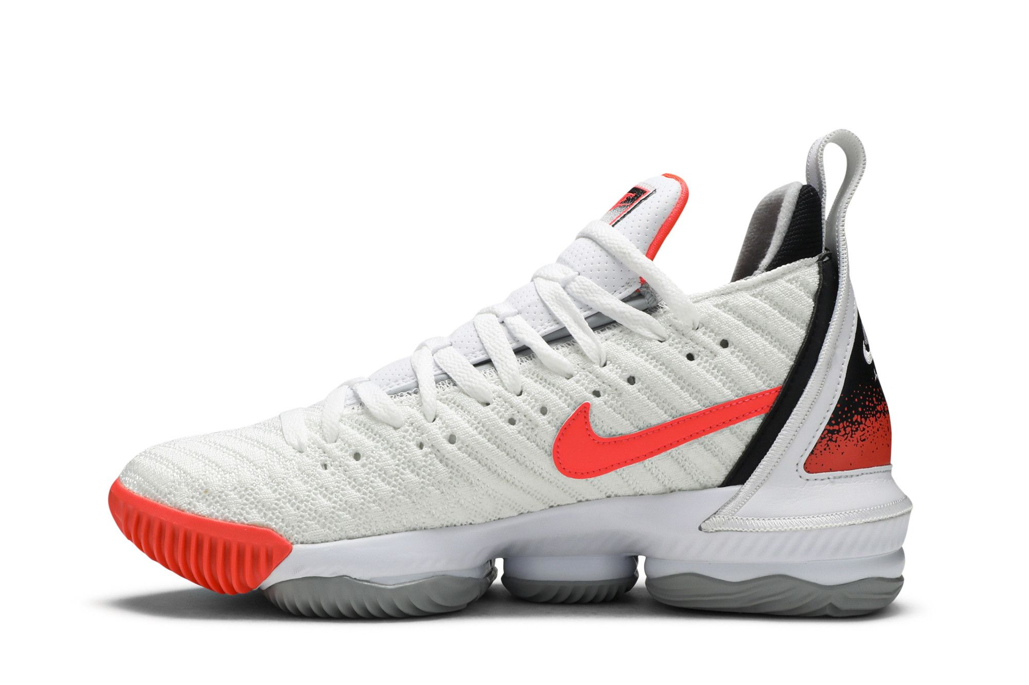 Lebron 16 lava top
