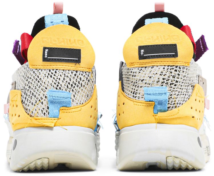 Li Ning Essence 2 SFS Black Multi