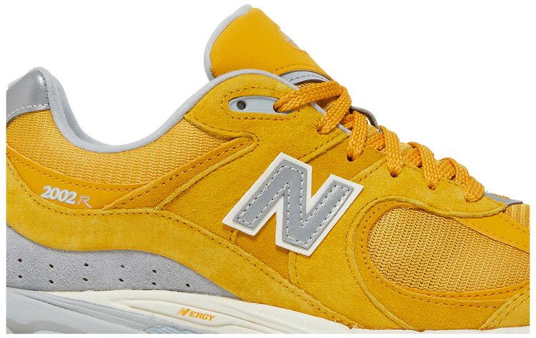 New Balance 2002R Egg yolk
