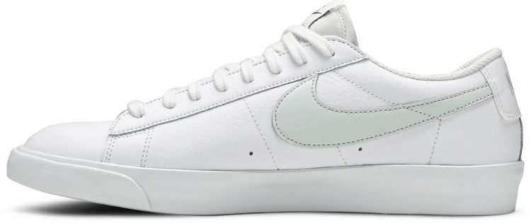 Nike Blazer Low LX Barely Grey